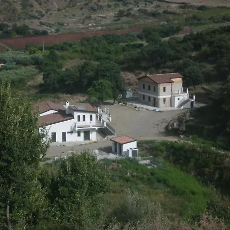Vakantieboerderij Agriturismo Caforchio Patti